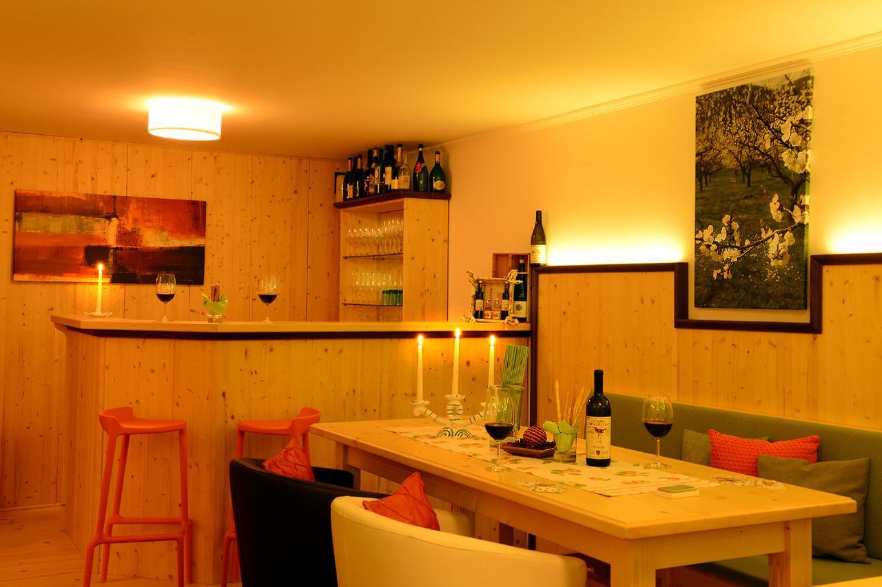 Hotel Garni Weinquadrat Weissenkirchen in der Wachau Esterno foto
